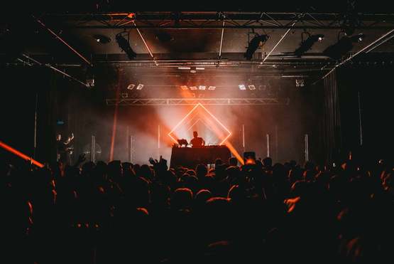 TECHNO Sylwester w Berlinie | + Tropical Islands