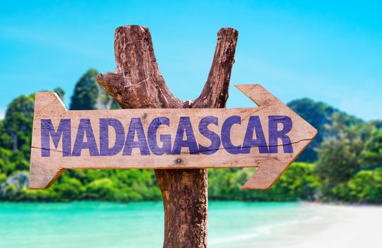 Madagaskar | Przygoda w krainie rajskich plaż, lemurów i baobabów